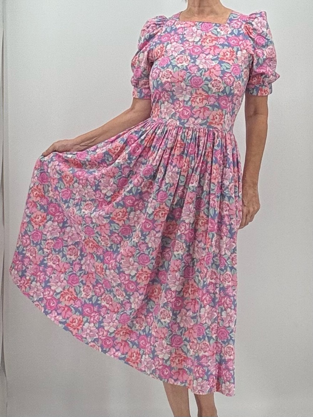 Laura Ashley Vintage 80s Pretty In Pink Romantic Cottagecore Floral Midi Dress